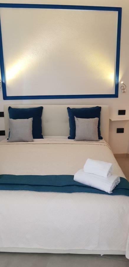 Albeldi' Otel Domus De Maria Dış mekan fotoğraf