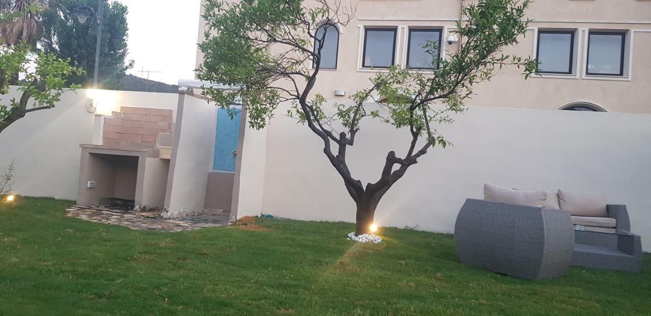 Albeldi' Otel Domus De Maria Dış mekan fotoğraf