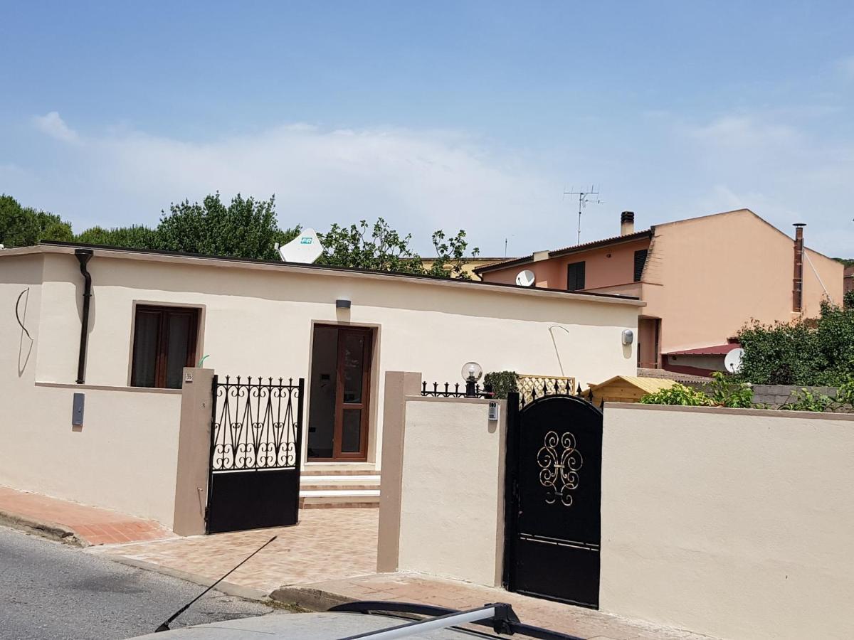Albeldi' Otel Domus De Maria Dış mekan fotoğraf